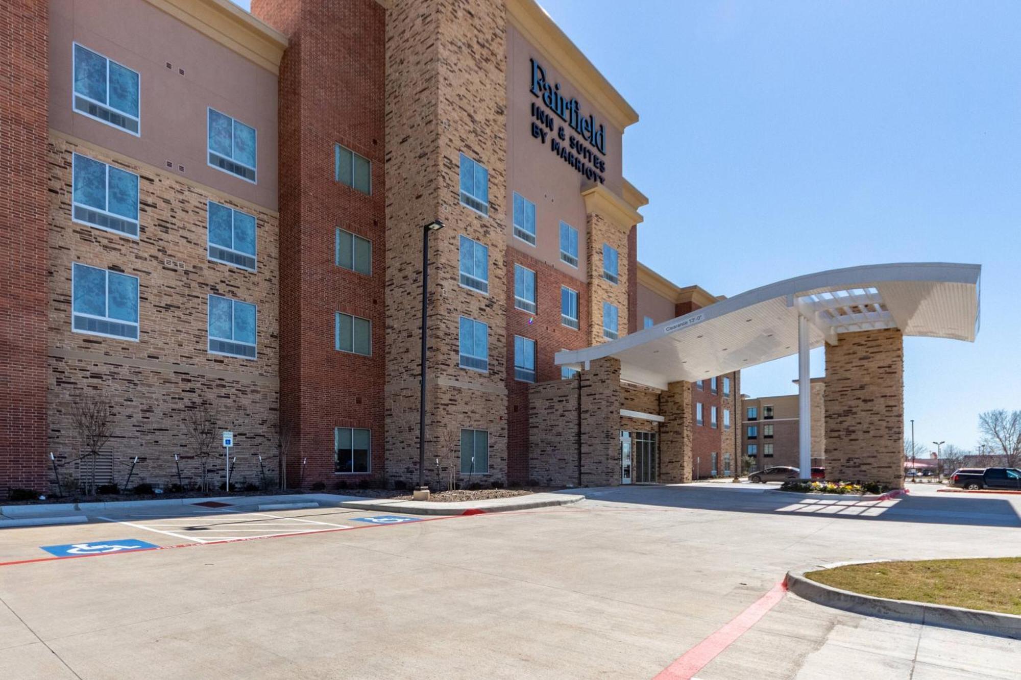 Fairfield Inn & Suites Dallas Arlington South Zewnętrze zdjęcie